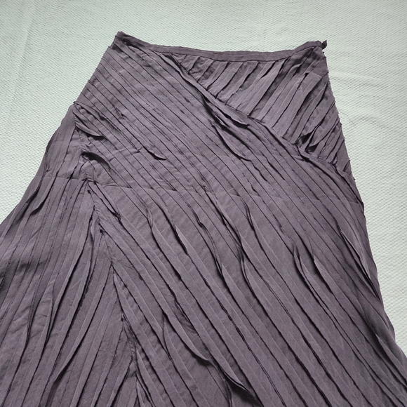 Sundance Pleated A-Line Skirt in Plum - Picture 2 of 5